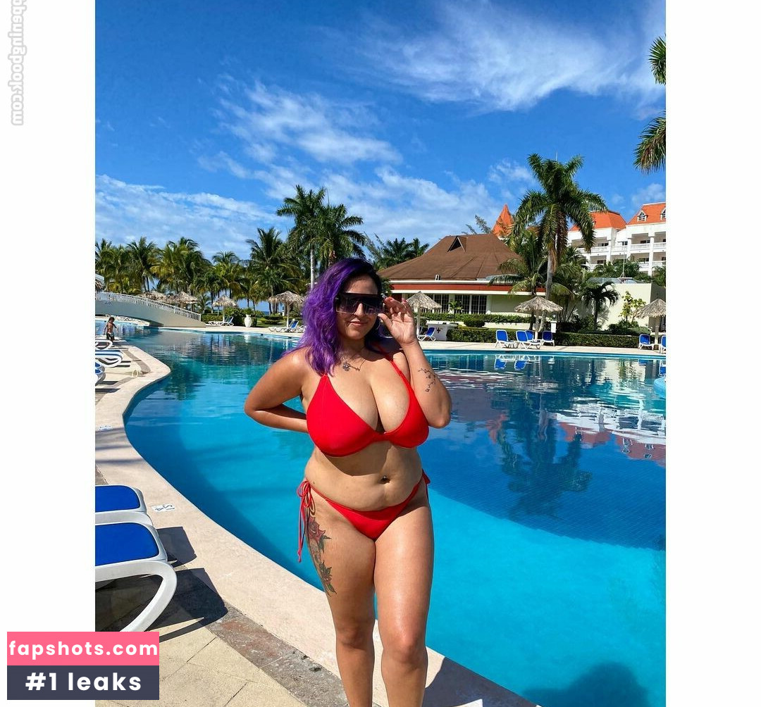 Alexis gallery photo #43