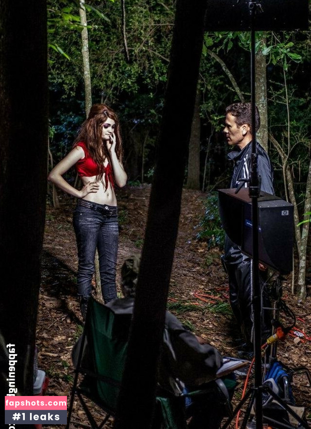 Alexis Raich gallery photo #27