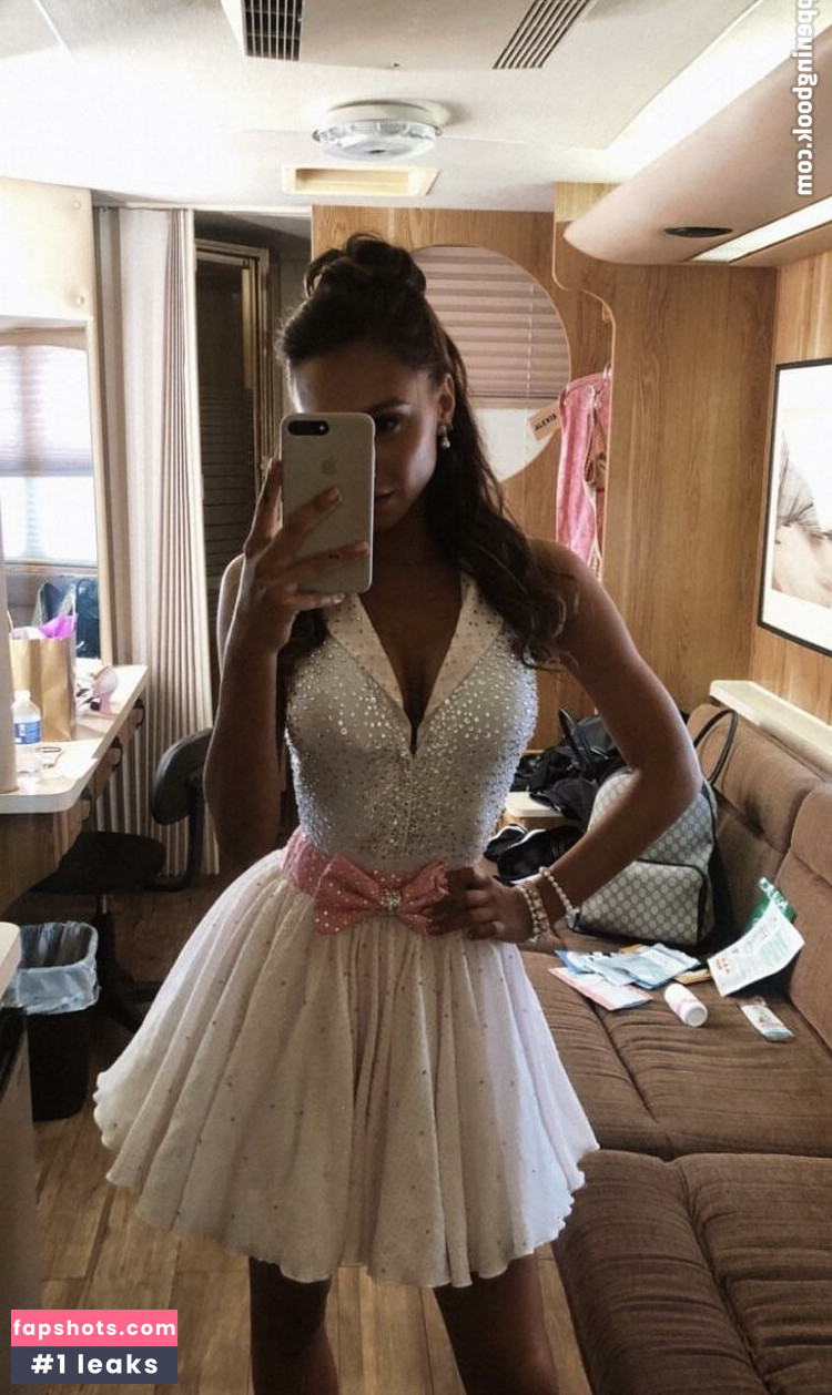 Alexis René Glabach gallery photo #2