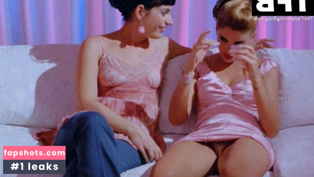 Alexis Thorpe Nude Leaks OnlyFans Photos #15 - LeakJerk