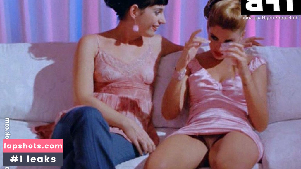 Alexis Thorpe Nude Leaks OnlyFans Photos #16 - LeakJerk