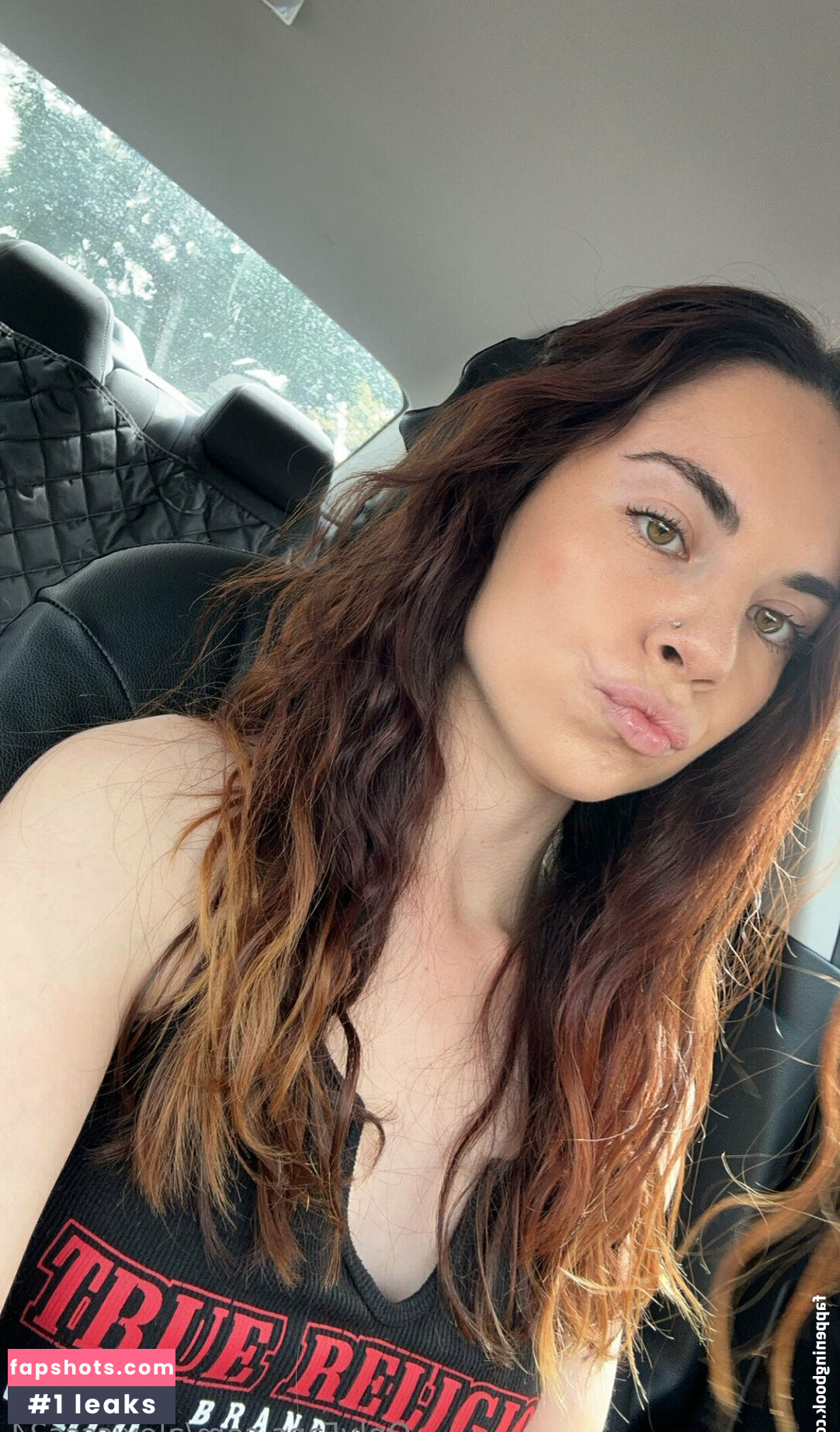 alexissss24 gallery photo #16