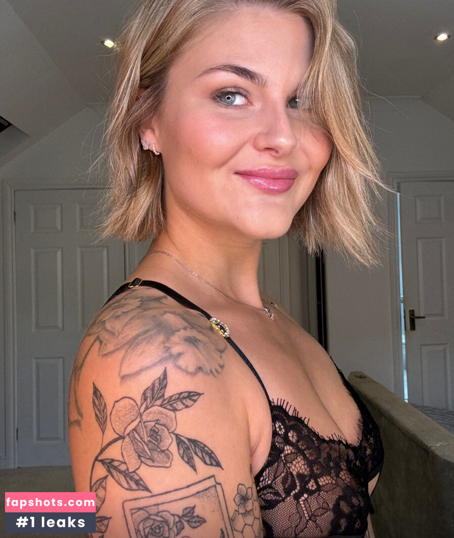 alexlouise98 gallery photo #3