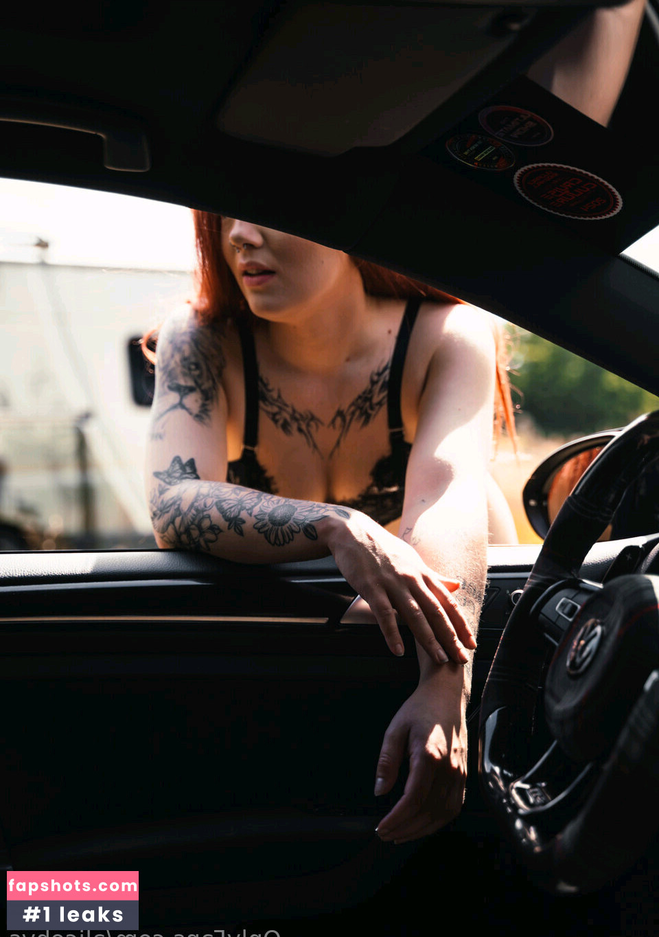 Alharvs Alice Harvey Nude Leaks OnlyFans Photos #17 - LeakJerk