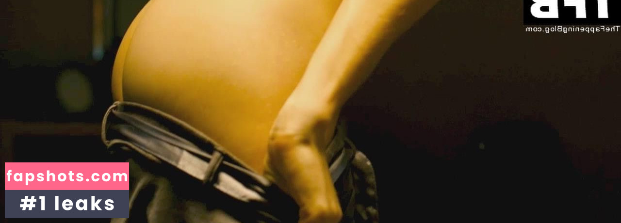 Ali Cobrin gallery photo #24