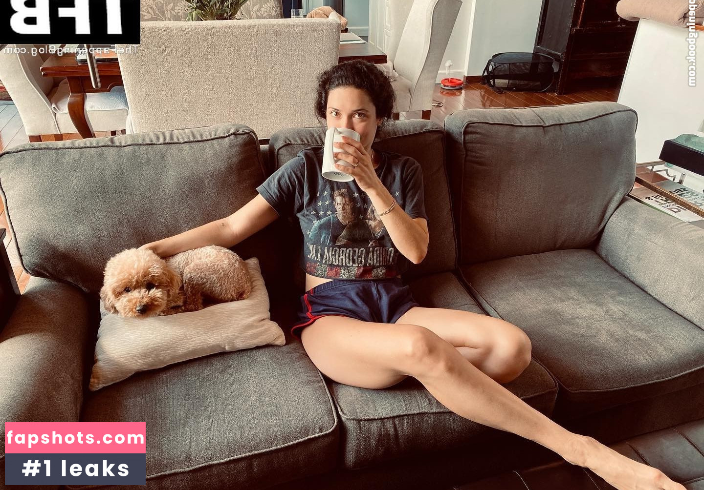 Ali Cobrin gallery photo #56