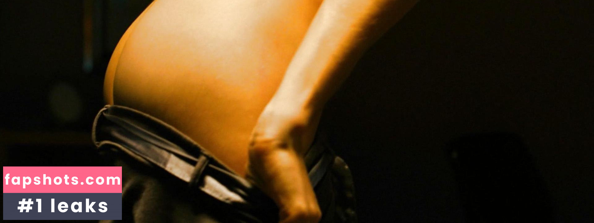 Ali Cobrin gallery photo #97