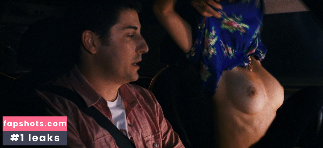 Ali Cobrin gallery photo #100