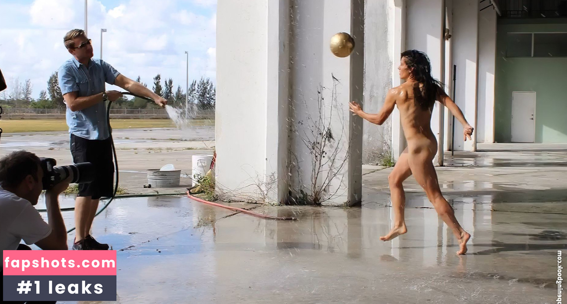 Ali Krieger Nahé úniky fotek pouze od fanoušků #23 - Fapshots