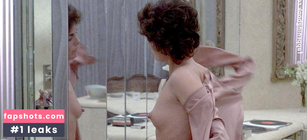 Ali MacGraw gallery photo #11