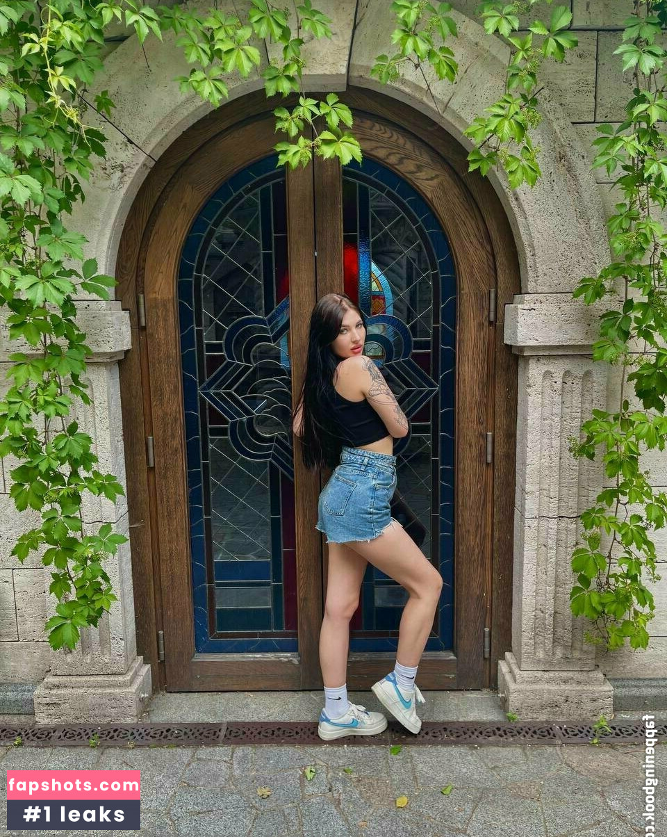 ali.murr gallery photo #19