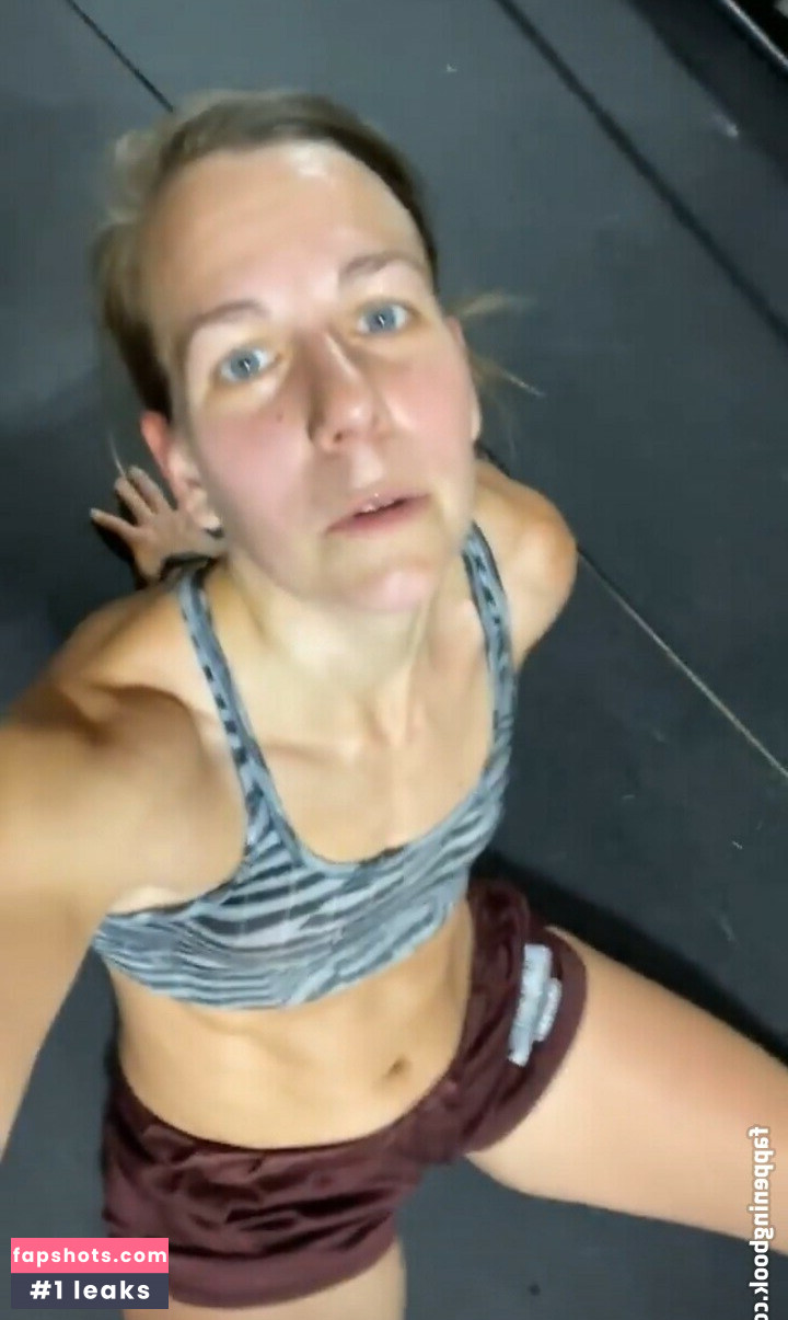 Ali Spagnola gallery photo #11