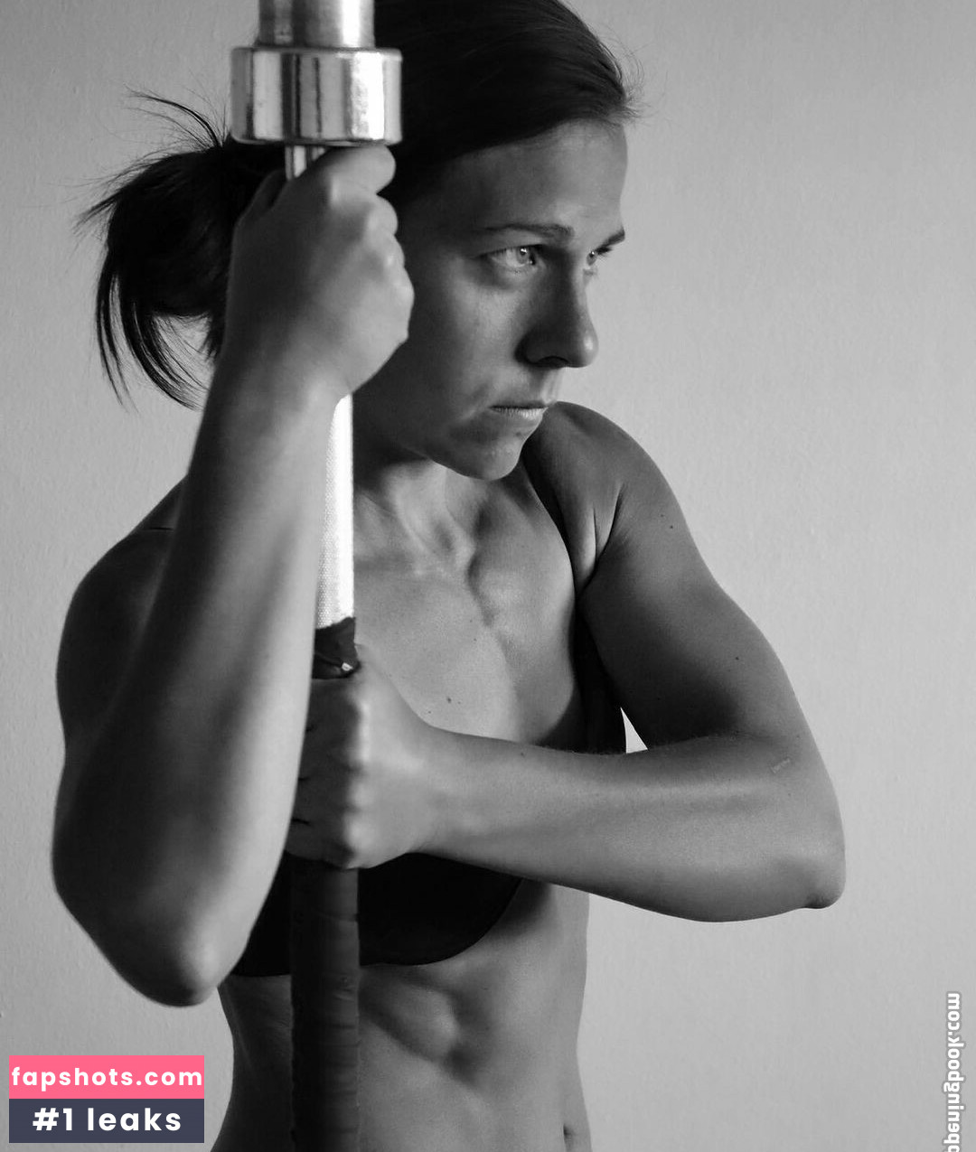 Ali Spagnola gallery photo #19