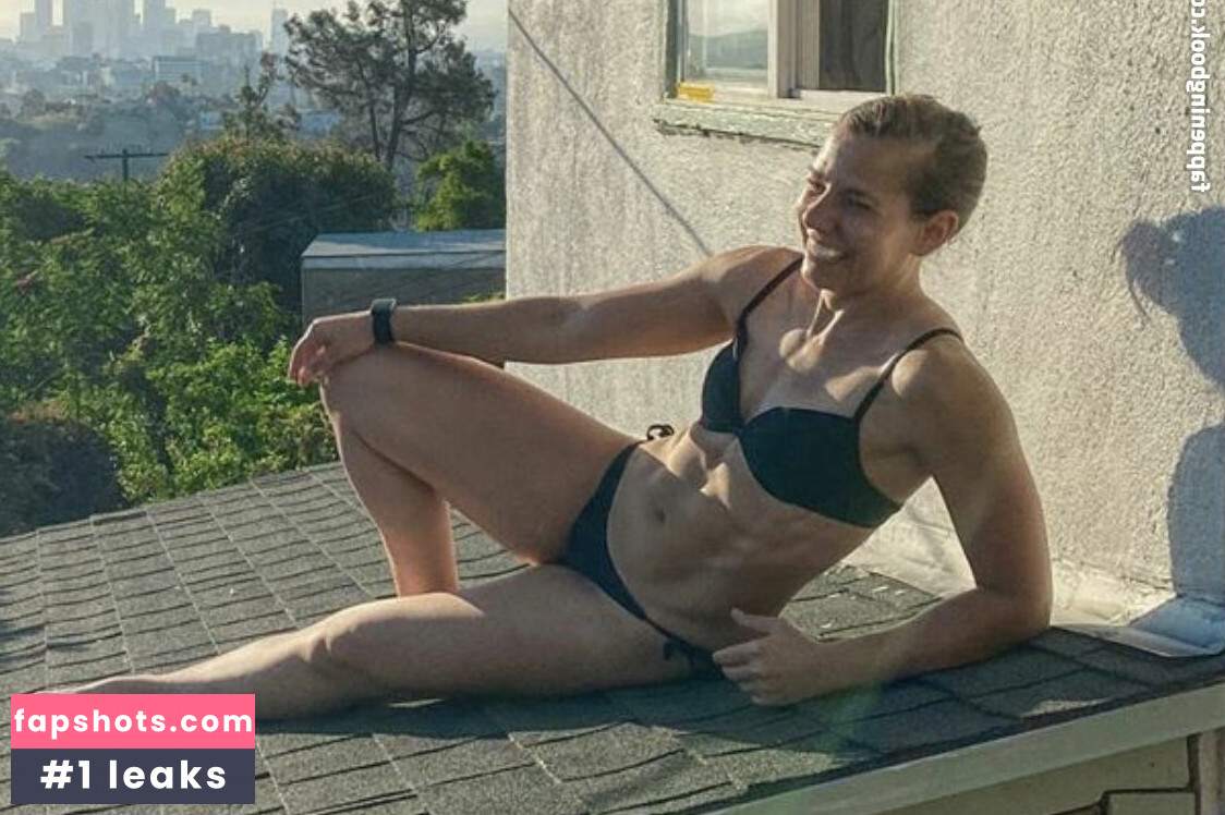 Ali Spagnola gallery photo #20