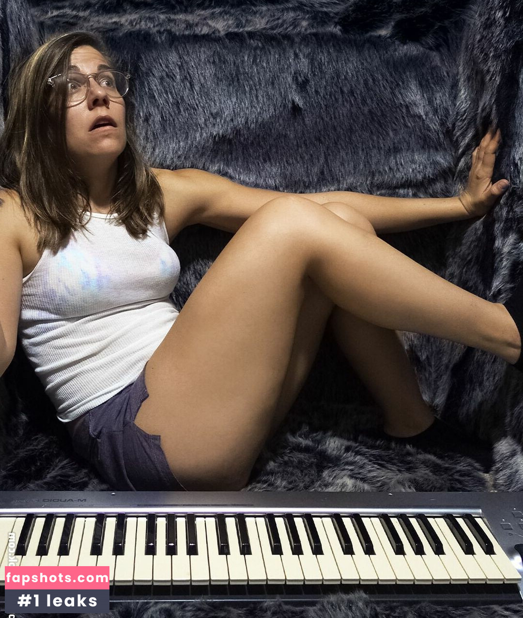 Ali Spagnola gallery photo #21