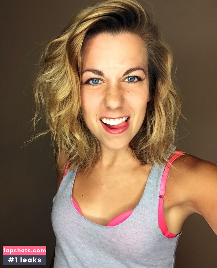 Ali Spagnola gallery photo #45