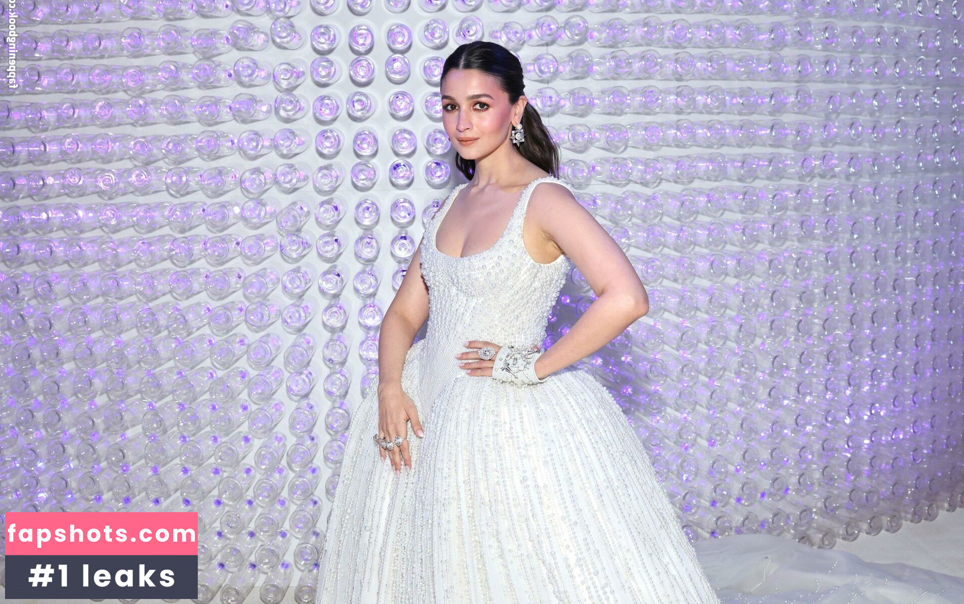 Alia Bhatt gallery photo #29