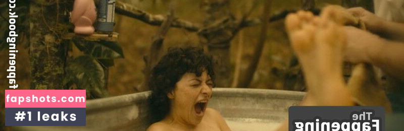 Alia Shawkat gallery photo #17