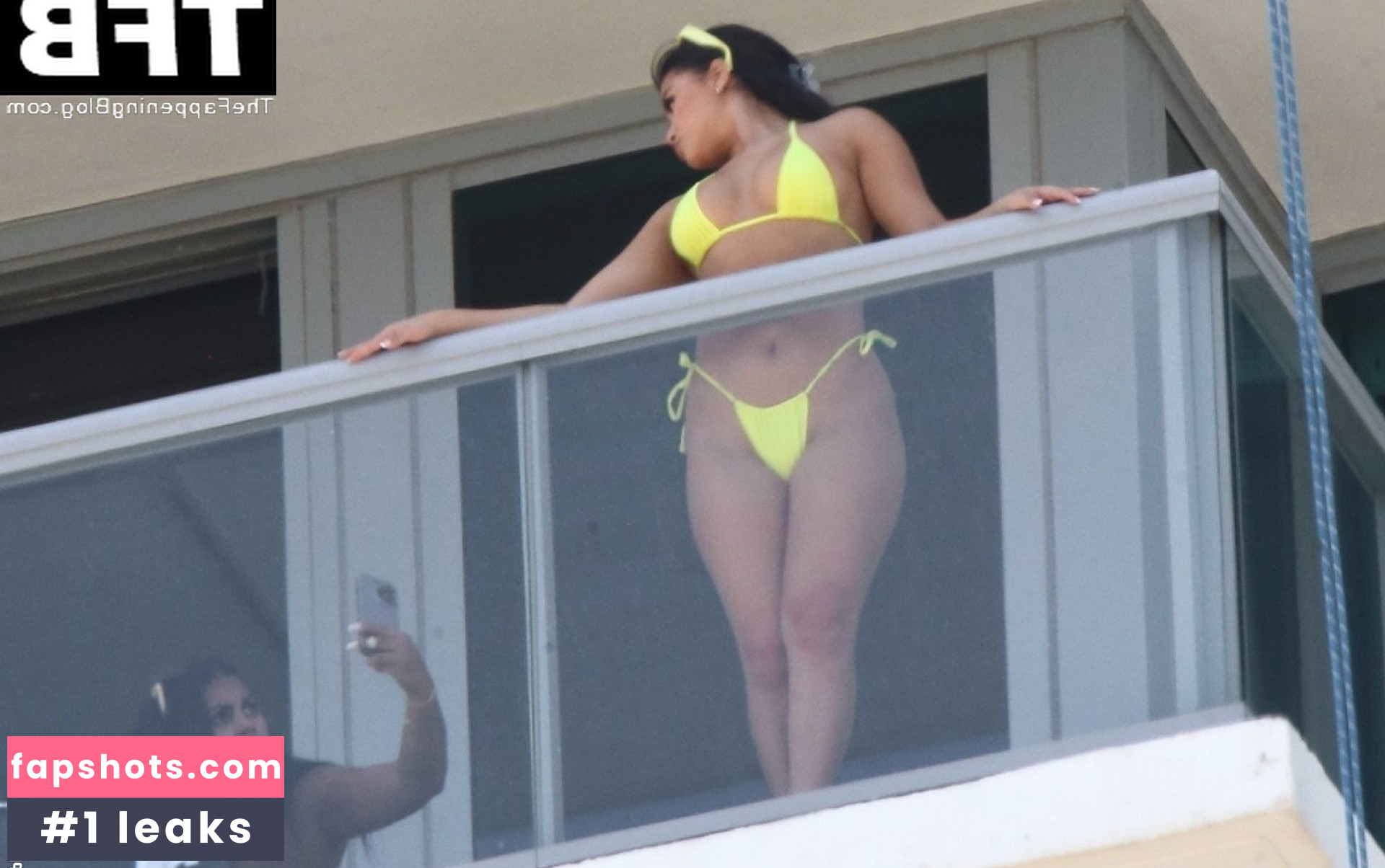 Aliana Mawla gallery photo #128