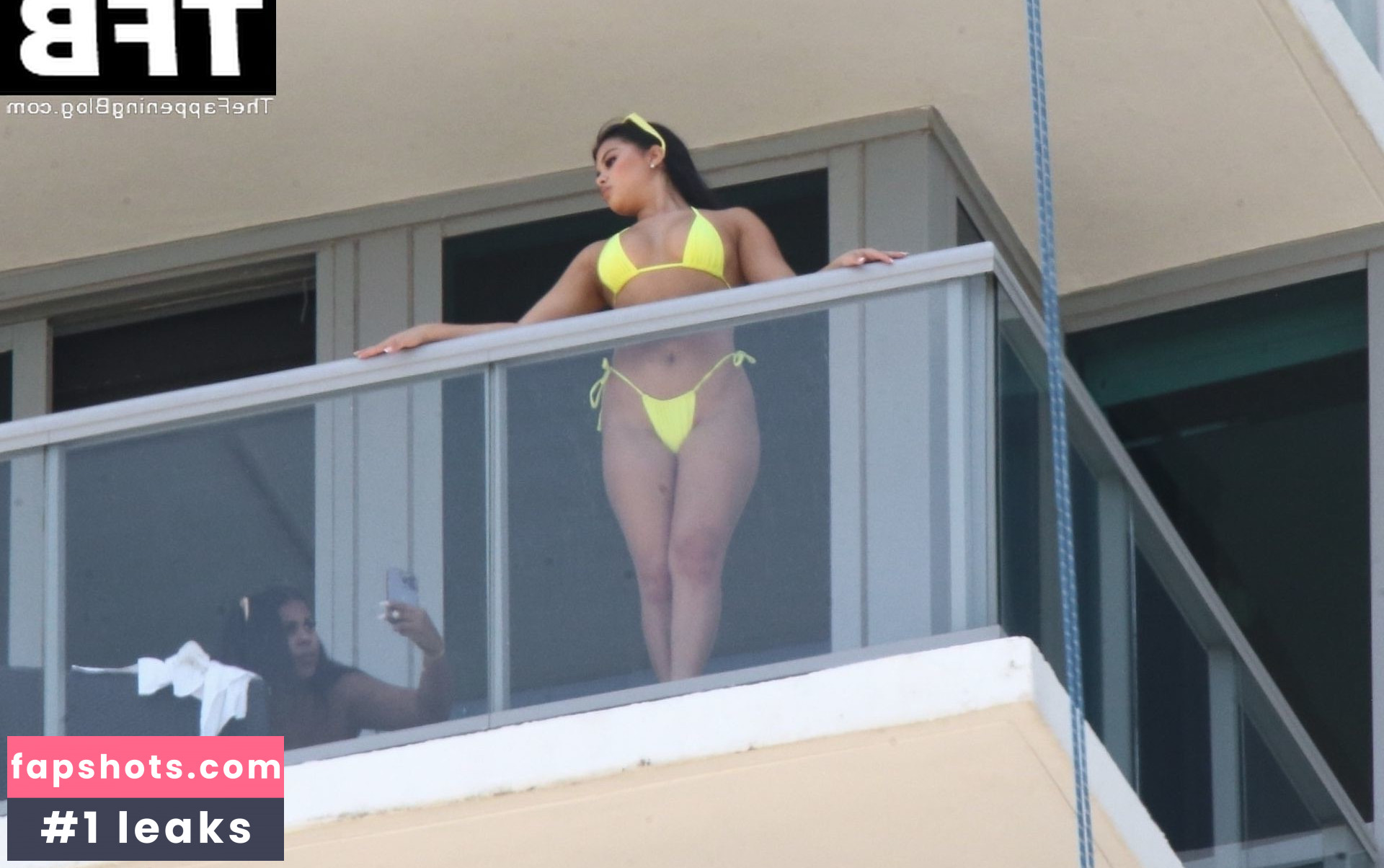 Aliana Mawla gallery photo #129