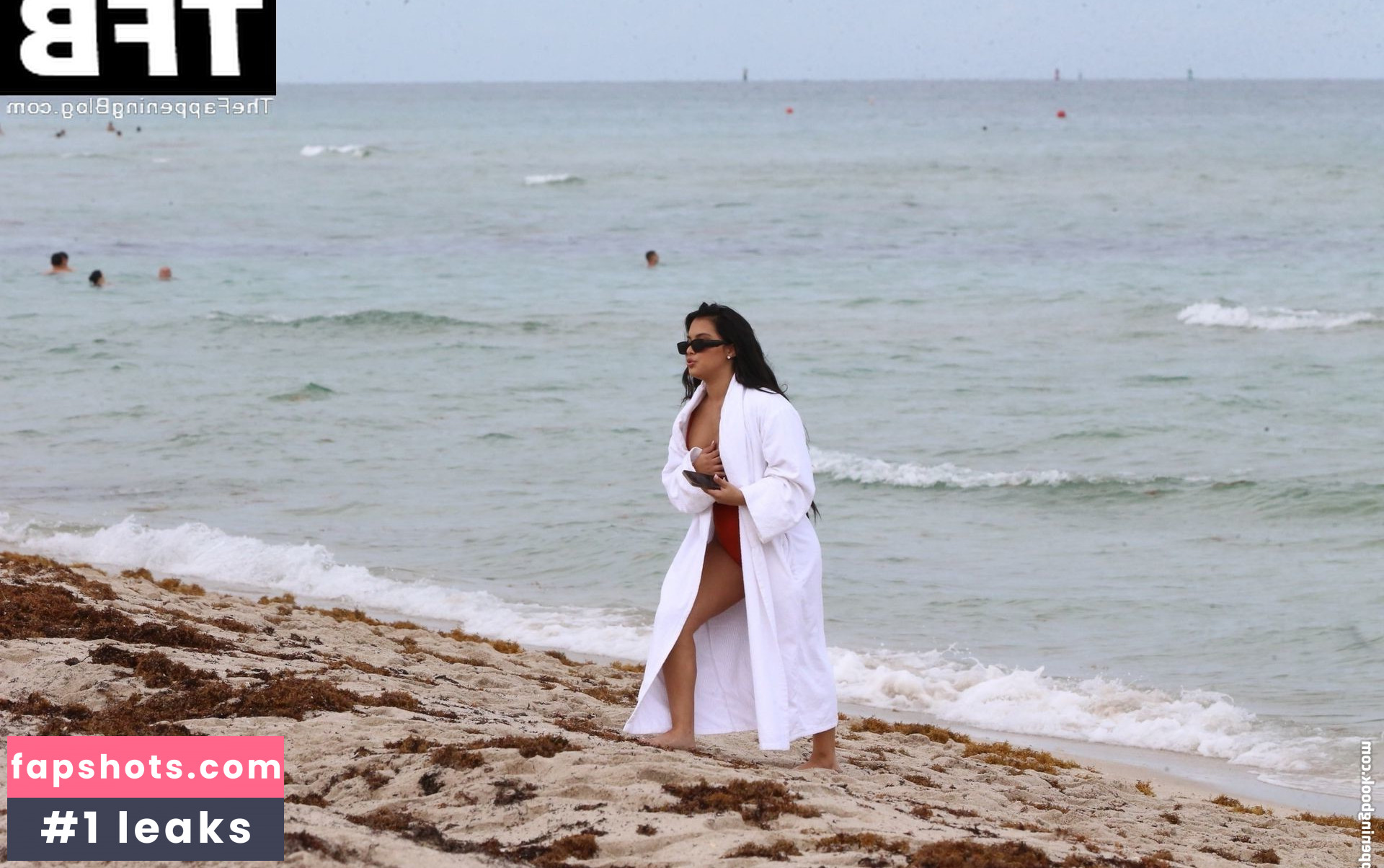 Aliana Mawla gallery photo #248