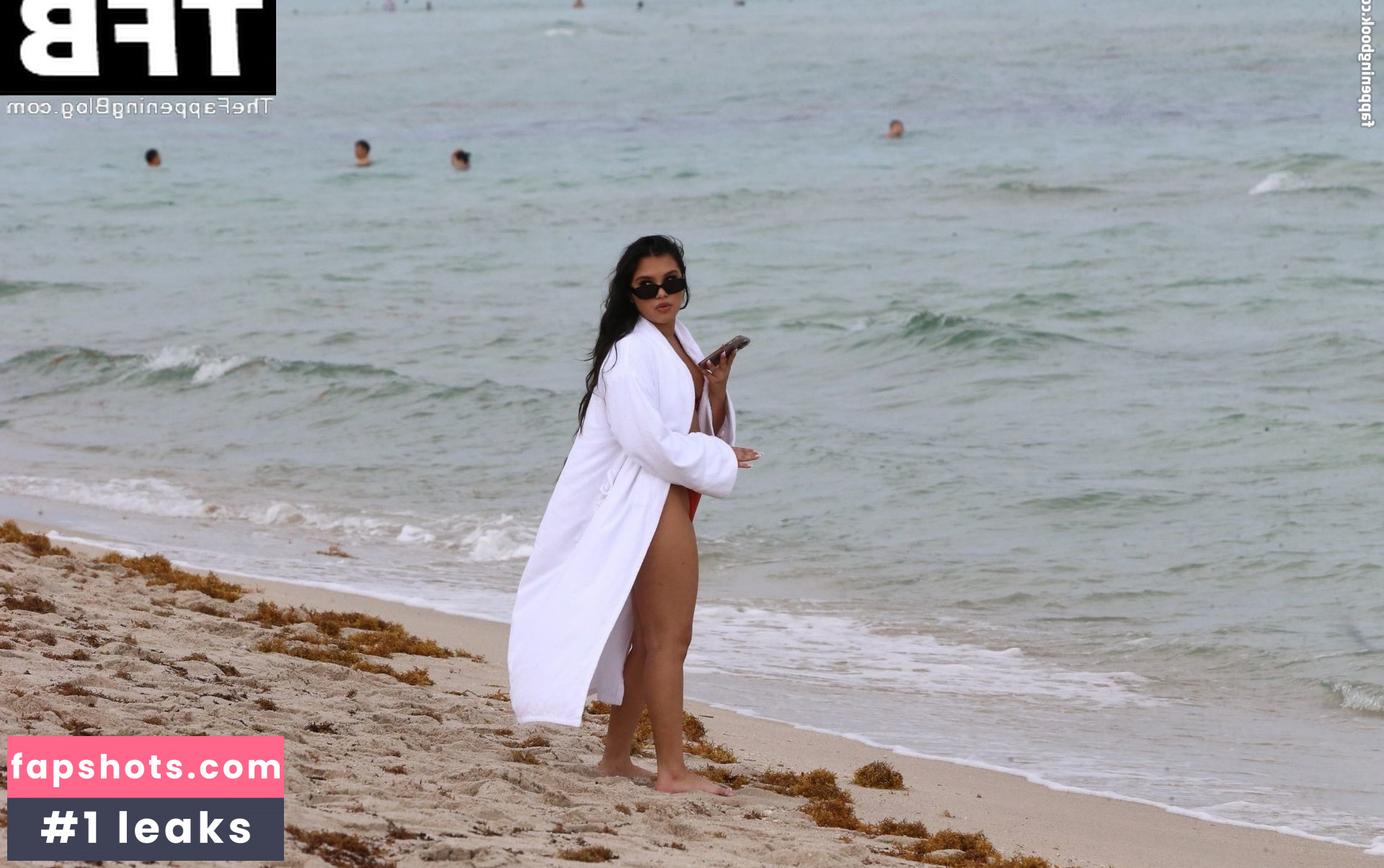 Aliana Mawla gallery photo #249