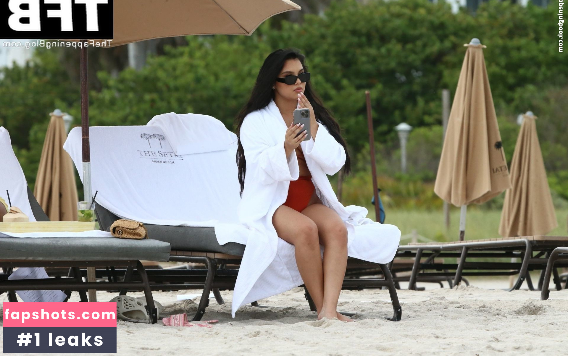 Aliana Mawla gallery photo #283