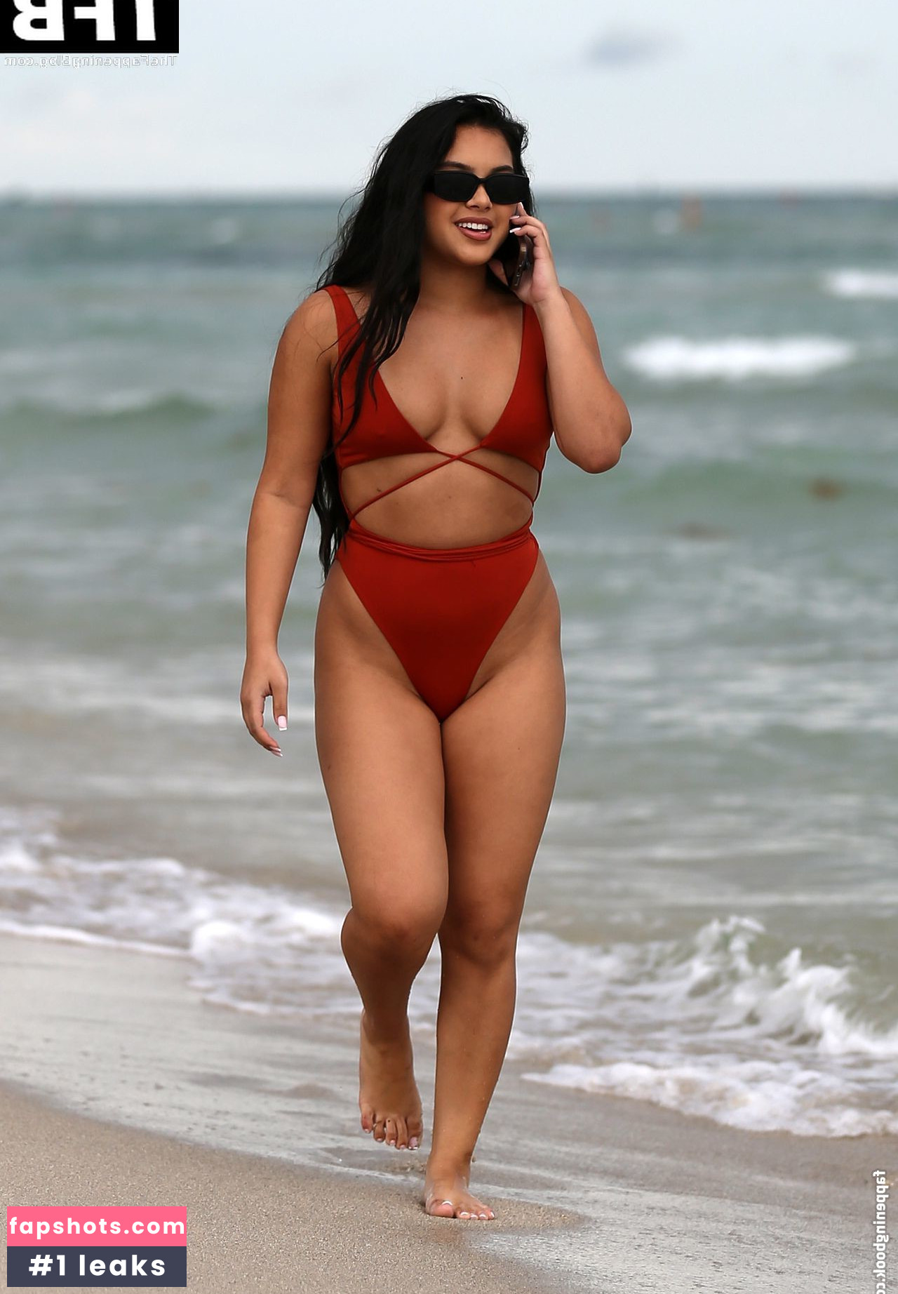 Aliana Mawla gallery photo #295