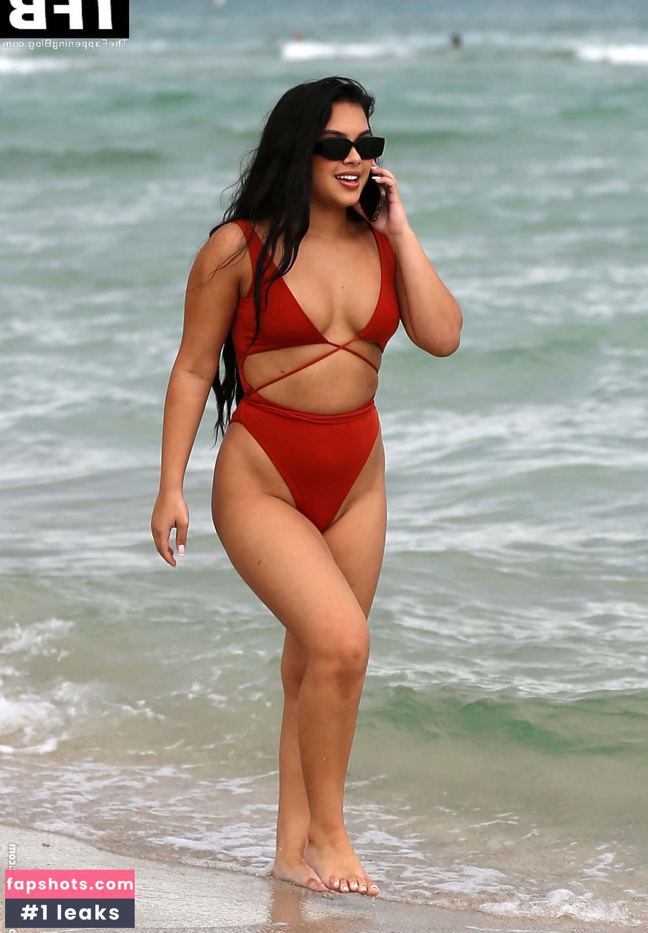 Aliana Mawla gallery photo #297