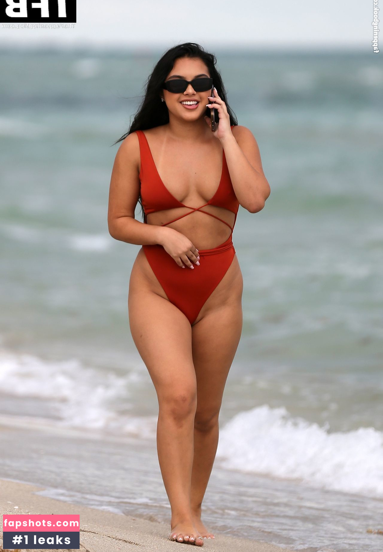 Aliana Mawla gallery photo #318