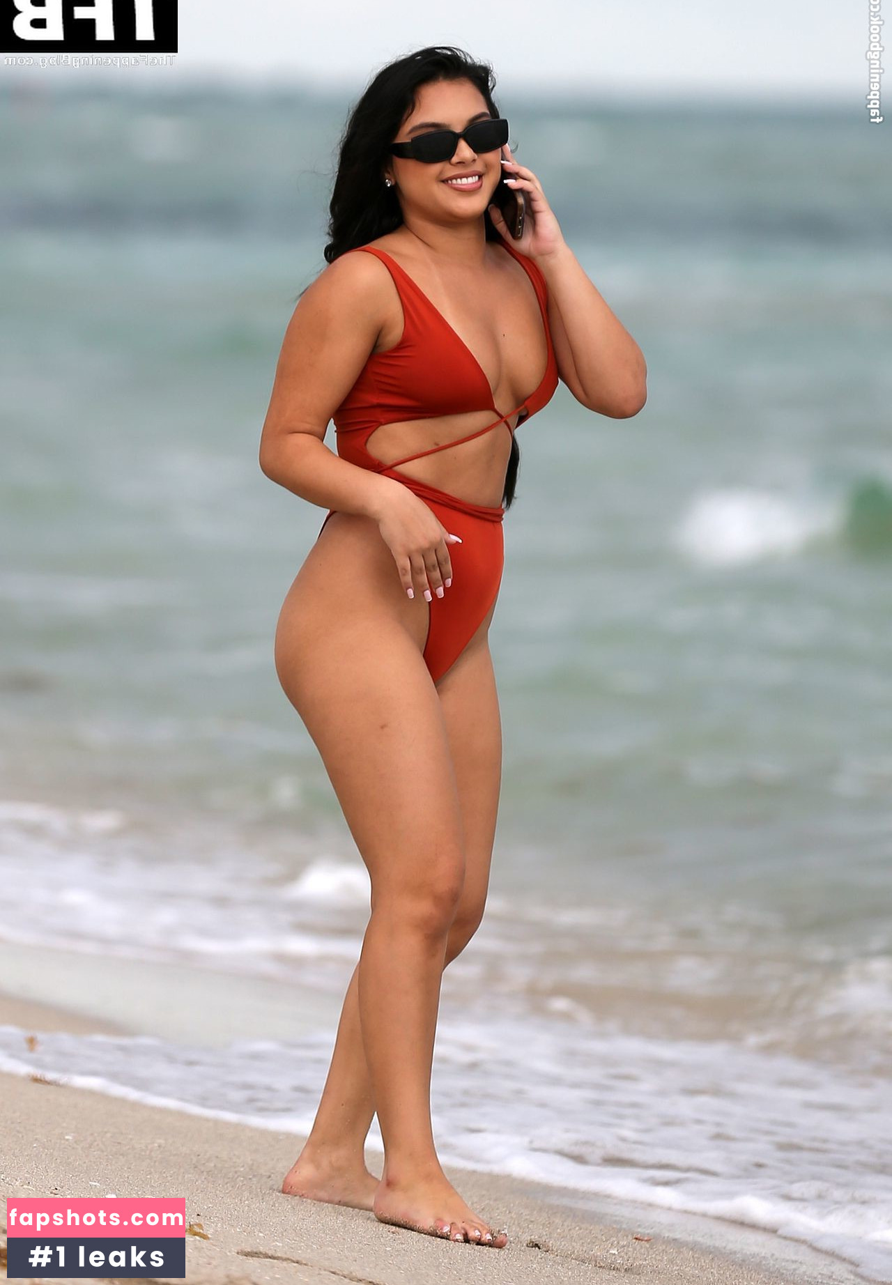 Aliana Mawla gallery photo #319