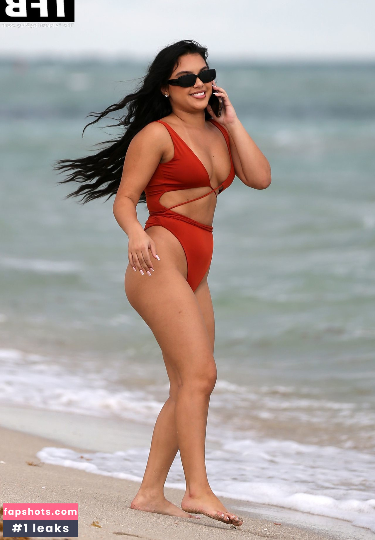 Aliana Mawla gallery photo #320