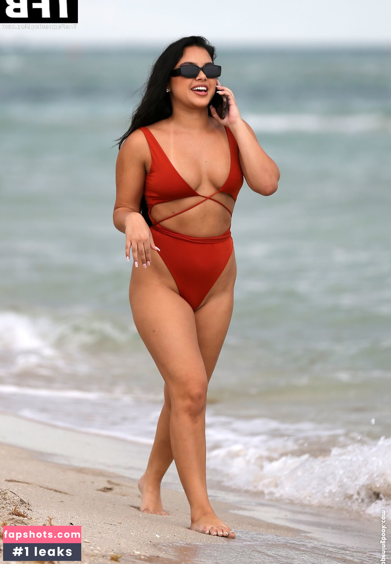 Aliana Mawla gallery photo #323