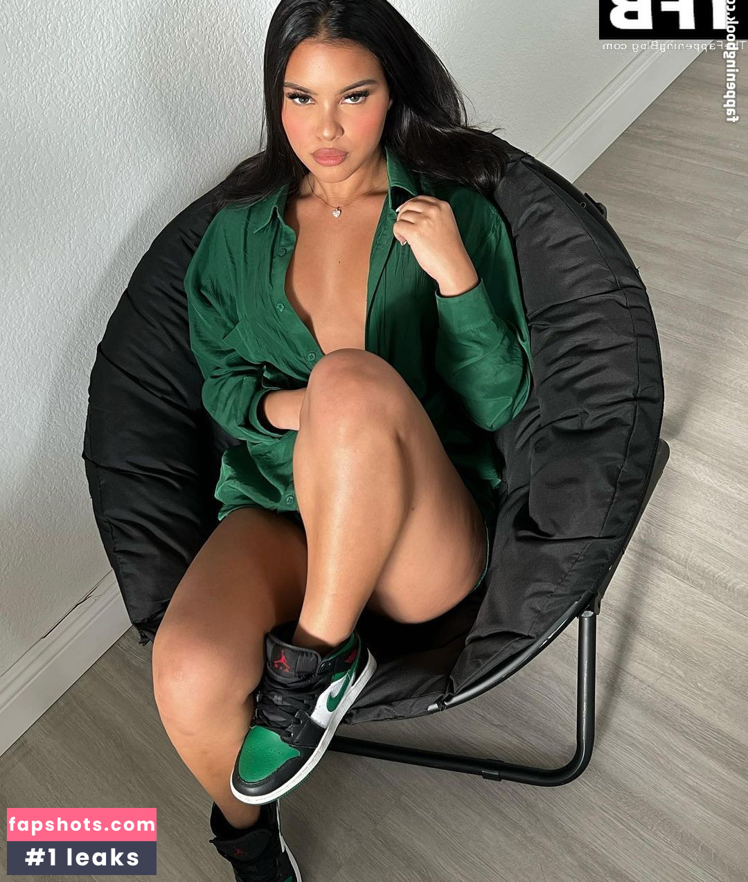 Aliana Mawla gallery photo #56