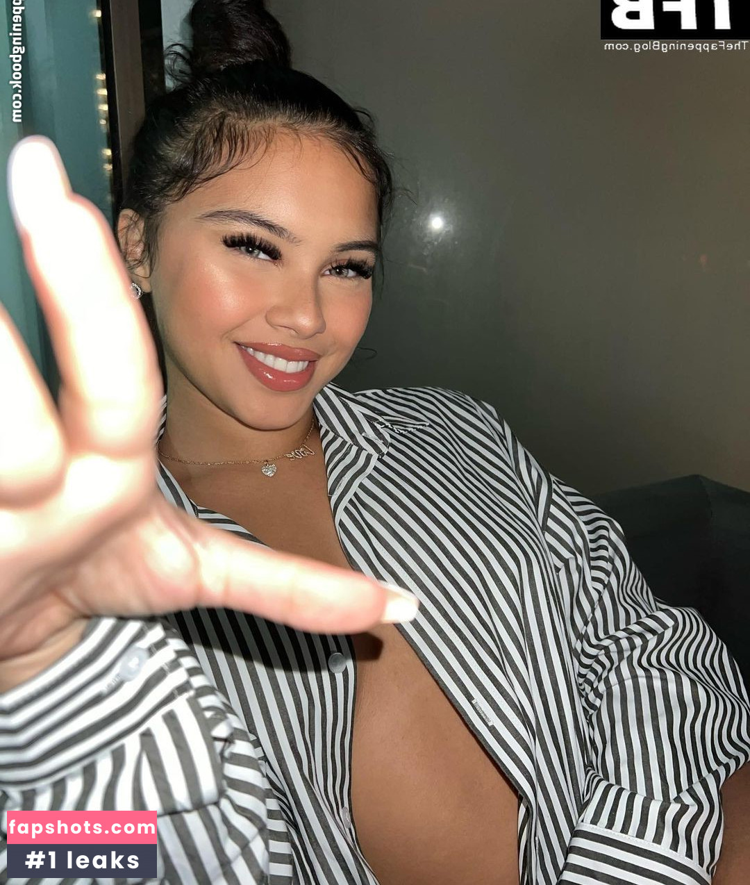 Aliana Mawla gallery photo #62