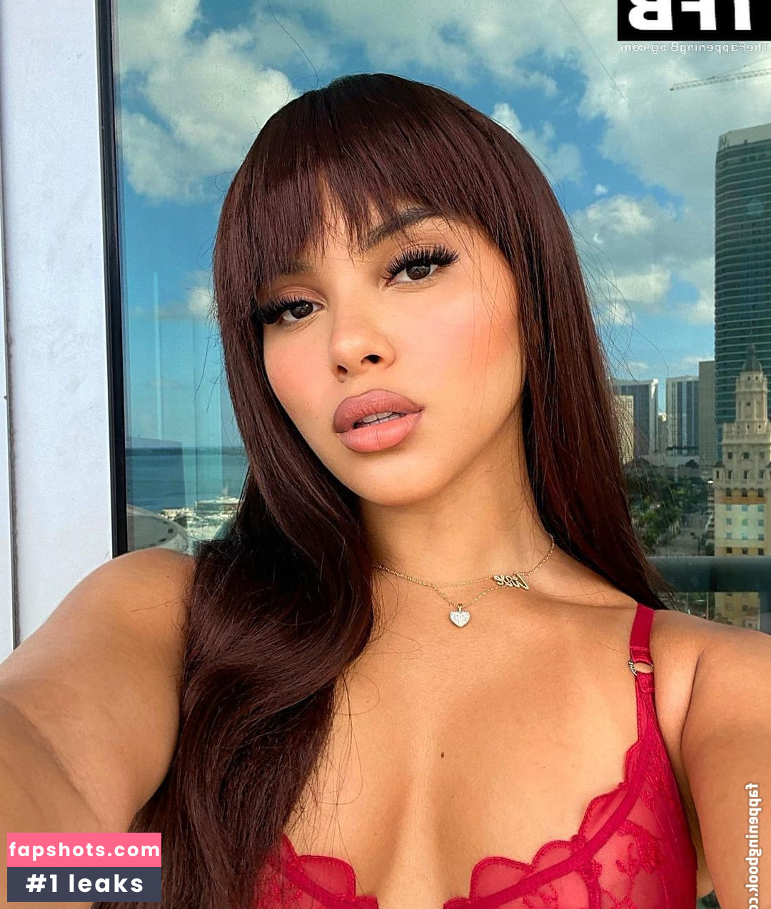 Aliana Mawla gallery photo #81