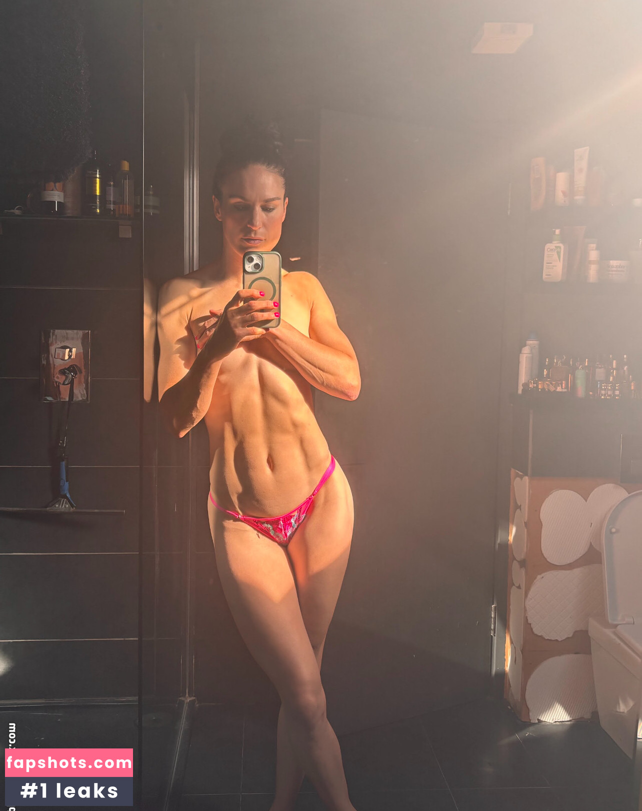 Alias Rose gallery photo #4