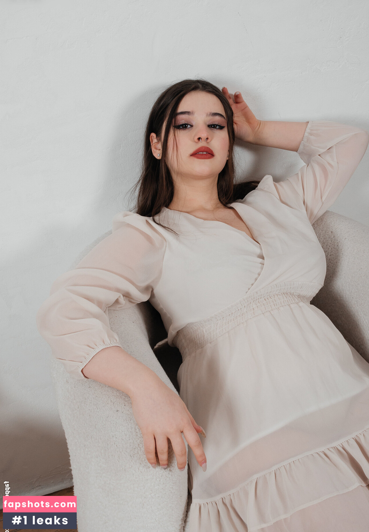 Alica_Quinn gallery photo #16