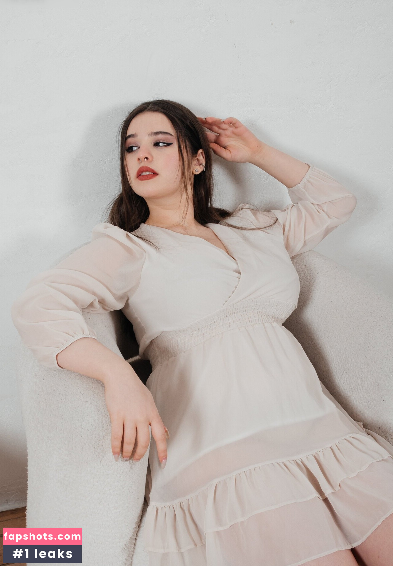 Alica_Quinn gallery photo #18