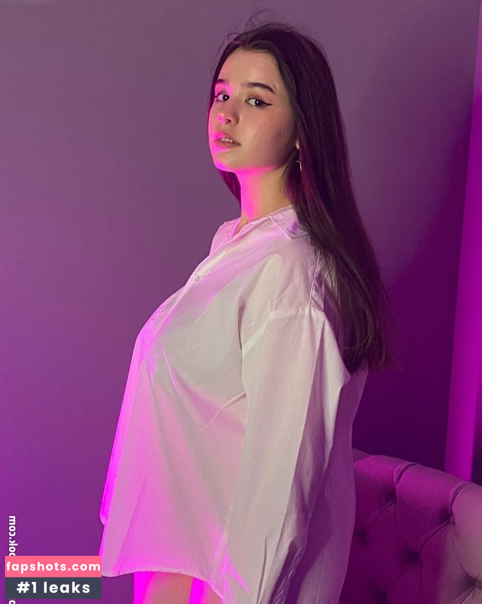 Alica_Quinn gallery photo #4