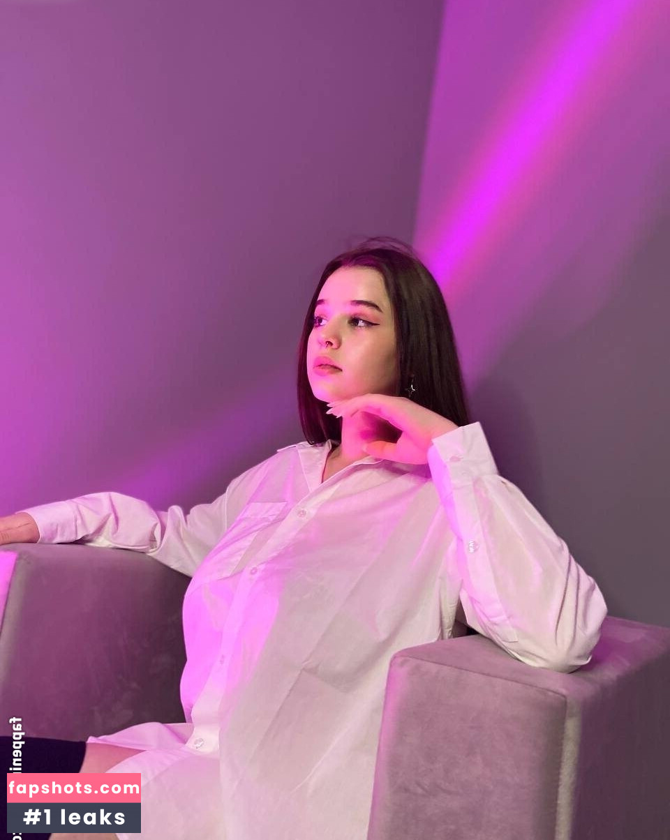 Alica_Quinn gallery photo #9