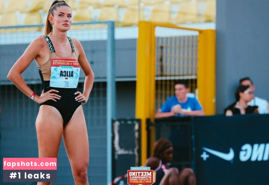 Alica Schmidt Nahé úniky fotek pouze od fanoušků #138 - Fapshots