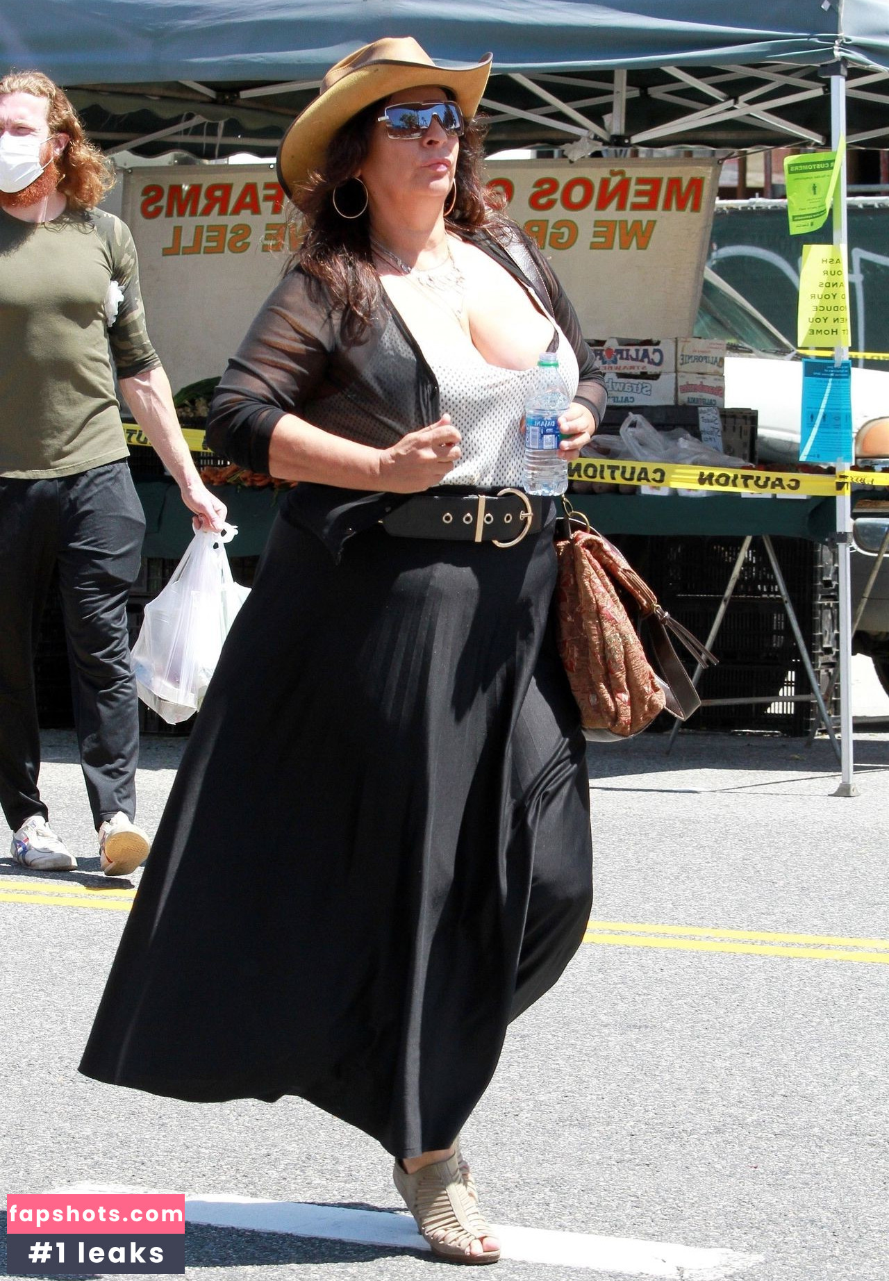 Alice Amter gallery photo #106