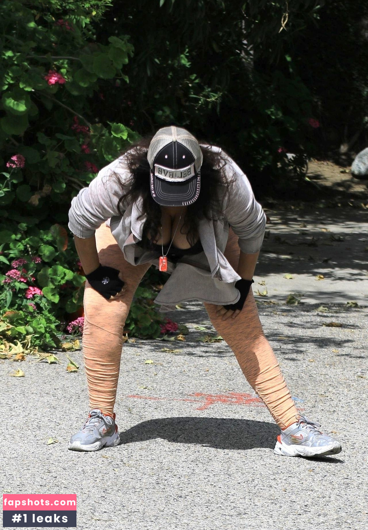 Alice Amter gallery photo #125