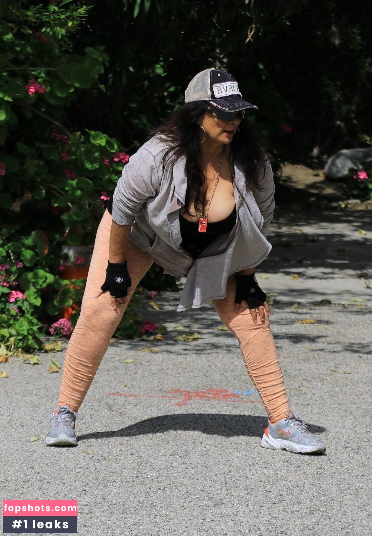 Alice Amter gallery photo #139