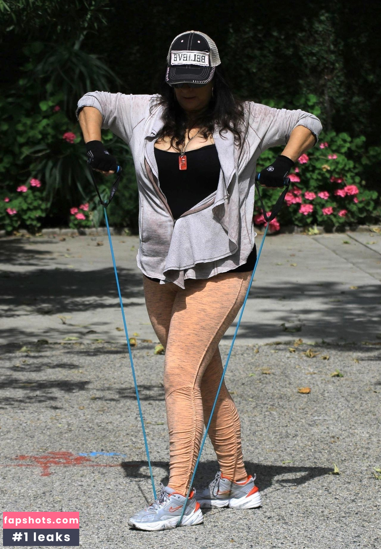 Alice Amter gallery photo #154