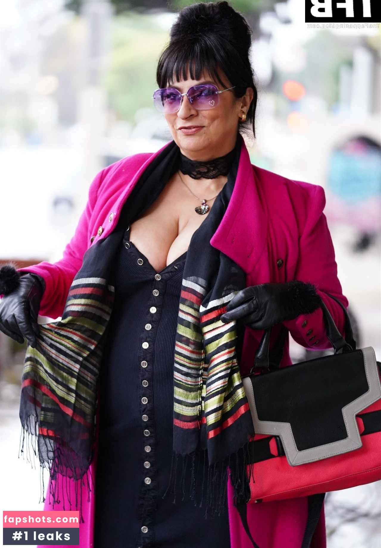 Alice Amter gallery photo #32