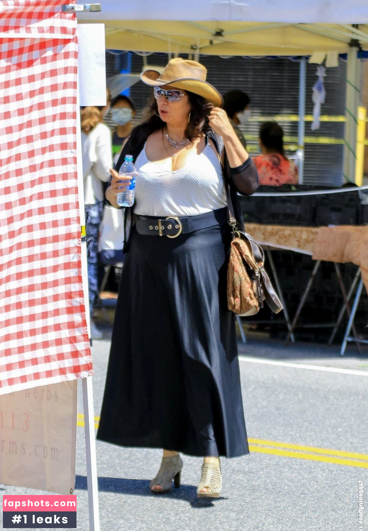 Alice Amter gallery photo #90