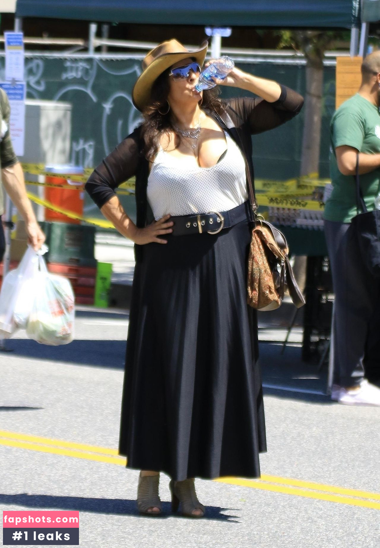 Alice Amter gallery photo #93