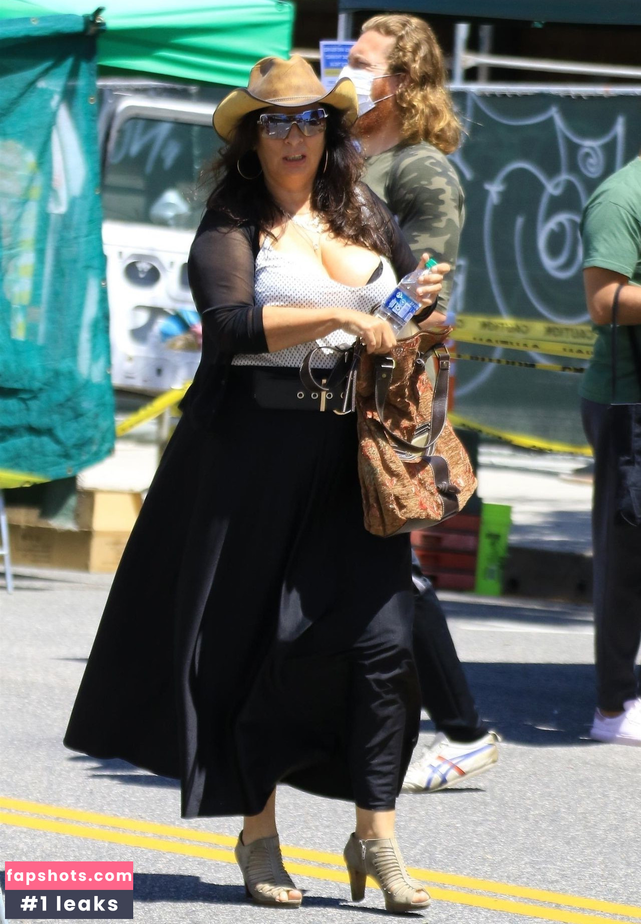 Alice Amter gallery photo #97